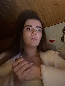 Snapshot of mewKate chatting on 3, 2, 2026 mewKate online show from 3, 2, 2026