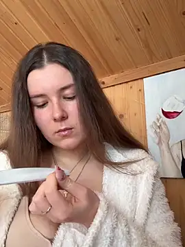 Snapshot of mewKate chatting on 14, 2, 2026 mewKate online show from 14, 2, 2026