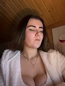 Snapshot of mewKate chatting on 17, 2, 2026 mewKate online show from 17, 2, 2026