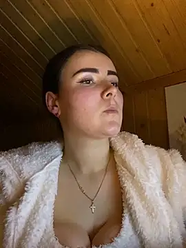 mewKate online show from 18, 3, 2026