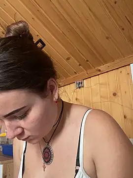 mewKate online show from 5, 6, 2026