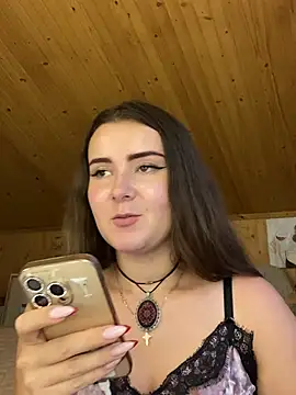 Snapshot of mewKate chatting on 19, 7, 2026 mewKate online show from 19, 7, 2026