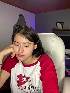 Camila pinkk online show from 1, 3, 2025