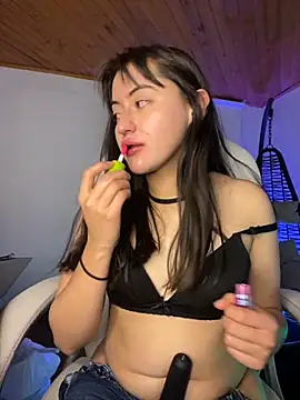 Camila pinkk online show from 7, 11, 2025