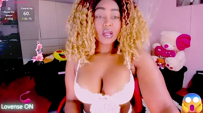 Aliana Ross online show from 11, 3, 2025