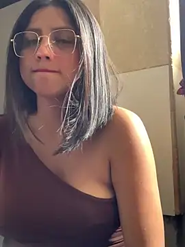 Snapshot of Adrianisx chatting on 24, 1, 2025 Adrianisx online show from 24, 1, 2025