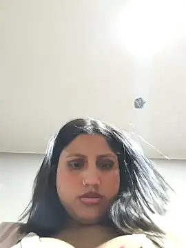 Snapshot of Adrianisx chatting on 8, 2, 2025 Adrianisx online show from 8, 2, 2025