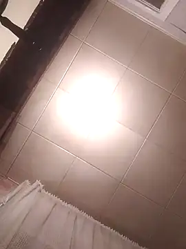 Lauren Amabel online show from 5, 1, 2025