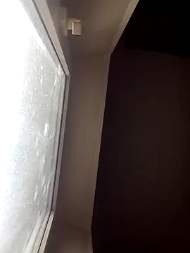 Lauren Amabel online show from 17, 3, 2025