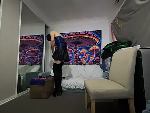 sissy xdresser online show from 15, 12, 2025