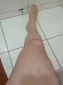 curtindo-muito82 online show from 20, 3, 2025