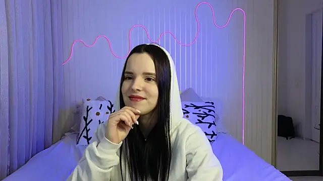 Harleen Moore online show from 24, 1, 2025