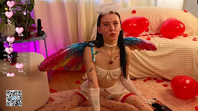 mon lola online show from 14, 2, 2025