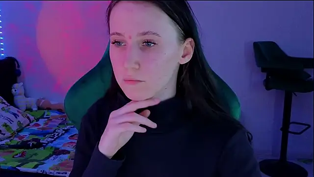 mon lola online show from 12, 3, 2025