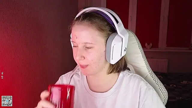 mon lola online show from 14, 9, 2025