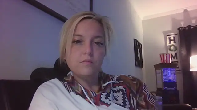 JennaLynn785 online show from 3, 2, 2025