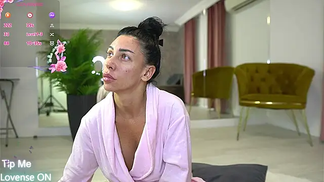 MyaBlack online show from 17, 9, 2025