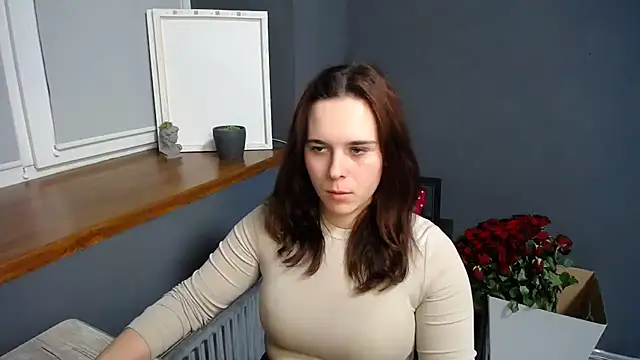 mini girly online show from 20, 2, 2025