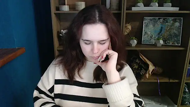 mini girly online show from 24, 2, 2025