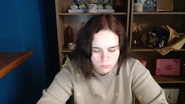 mini girly online show from 25, 10, 2025