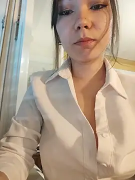 Snapshot of LoveFoxyQueen chatting on 29, 5, 2026 LoveFoxyQueen online show from 29, 5, 2026