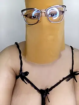 Samara-Bella online show from 1, 3, 2025