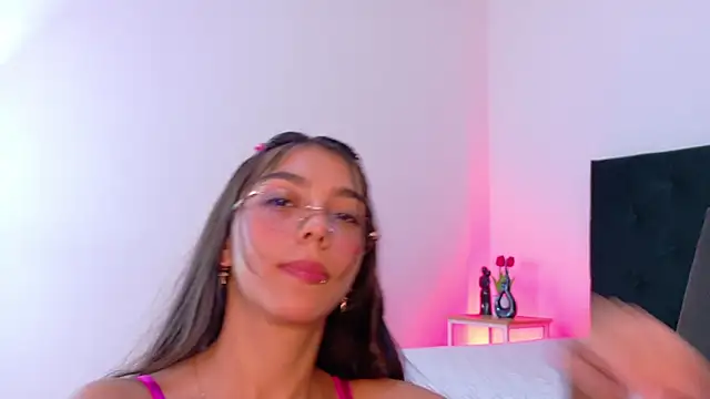 cristal antoni online show from 28, 7, 2026
