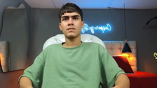 Tommy18   online show from 23, 2, 2025