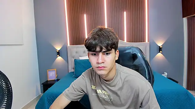 Tommy18   online show from 21, 9, 2025