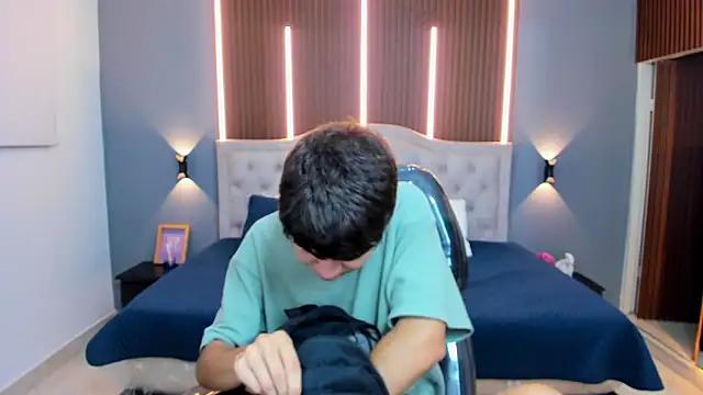 Tommy18   online show from 16, 11, 2025