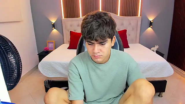 Tommy18   online show from 25, 3, 2026