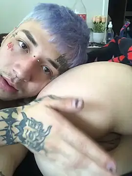 Snapshot of NubeZea chatting on 15, 1, 2025 NubeZea online show from 15, 1, 2025