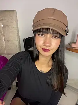 Catmila- online show from 13, 2, 2026