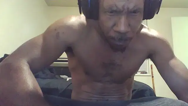 Snapshot of MrDaddyBbSnake chatting on 13, 9, 2025 MrDaddyBbSnake online show from 13, 9, 2025