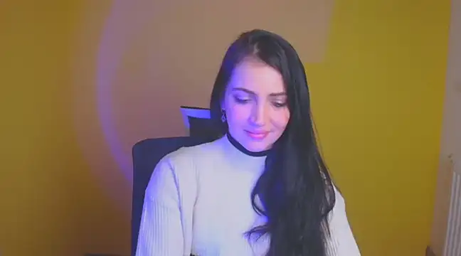 Snapshot of Amalia_amor chatting on 23, 2, 2025 Amalia amor online show from 23, 2, 2025