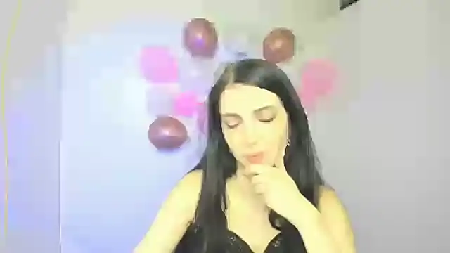 Snapshot of Amalia_amor chatting on 27, 2, 2025 Amalia amor online show from 27, 2, 2025