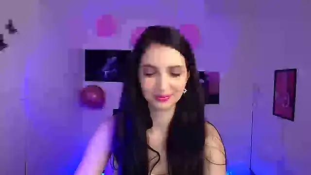 Snapshot of Amalia_amor chatting on 11, 3, 2025 Amalia amor online show from 11, 3, 2025