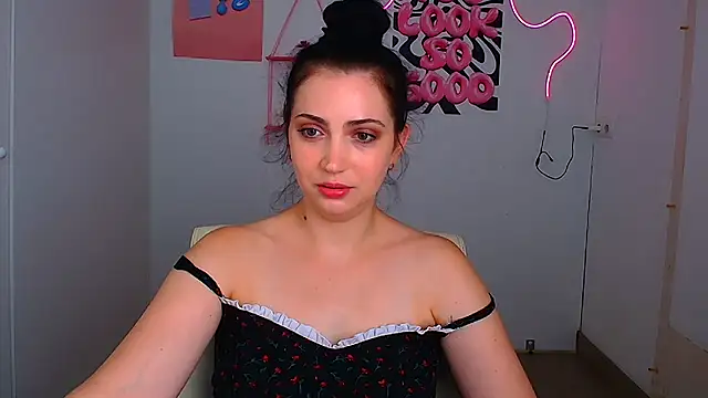 Snapshot of Amalia_amor chatting on 5, 8, 2026 Amalia amor online show from 5, 8, 2026