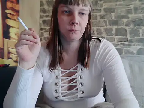 Snapshot of YviEngel87 chatting on 20, 2, 2025 YviEngel87 online show from 20, 2, 2025