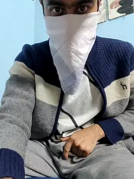 TOPMOON001 online show from 4, 2, 2025