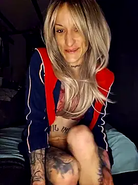 MissParadise40 online show from 10, 3, 2025