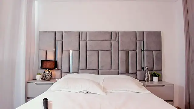 Karla Hudsson online show from 23, 2, 2025