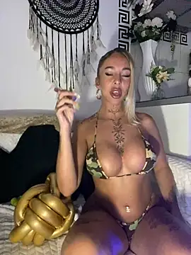 CheekyChels online show from 24, 2, 2025