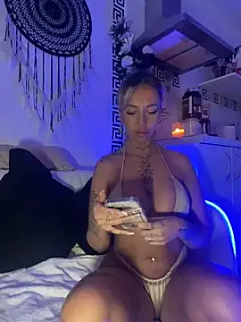 CheekyChels online show from 6, 3, 2025