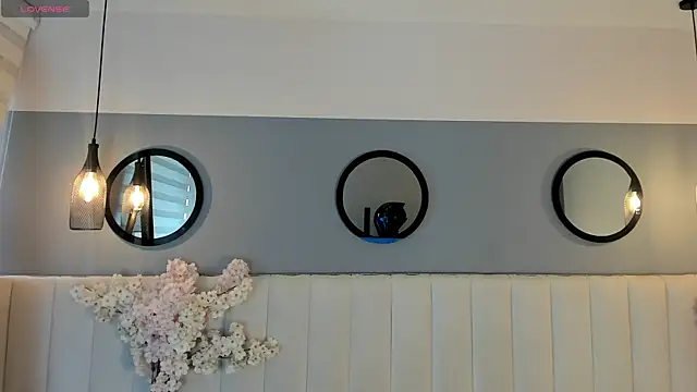 chelsea bolton  online show from 19, 3, 2026