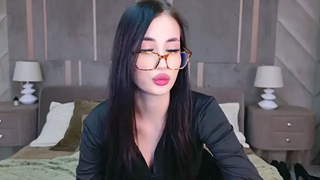 Snapshot of EmmaLawrens chatting on 18, 3, 2025 EmmaLawrens online show from 18, 3, 2025