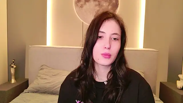 Snapshot of EmmaLawrens chatting on 21, 2, 2026 EmmaLawrens online show from 21, 2, 2026