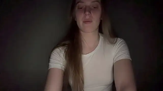Snapshot of Ella-82 chatting on 24, 2, 2025 Ella-82 online show from 24, 2, 2025