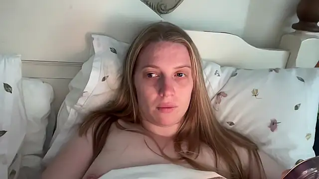 Snapshot of Ella-82 chatting on 21, 6, 2026 Ella-82 online show from 21, 6, 2026