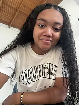 JasmineRose7 online show from 14, 4, 2026